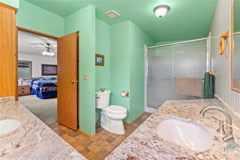 Property photo for 1027 Twisp River Road, Twisp photo 16