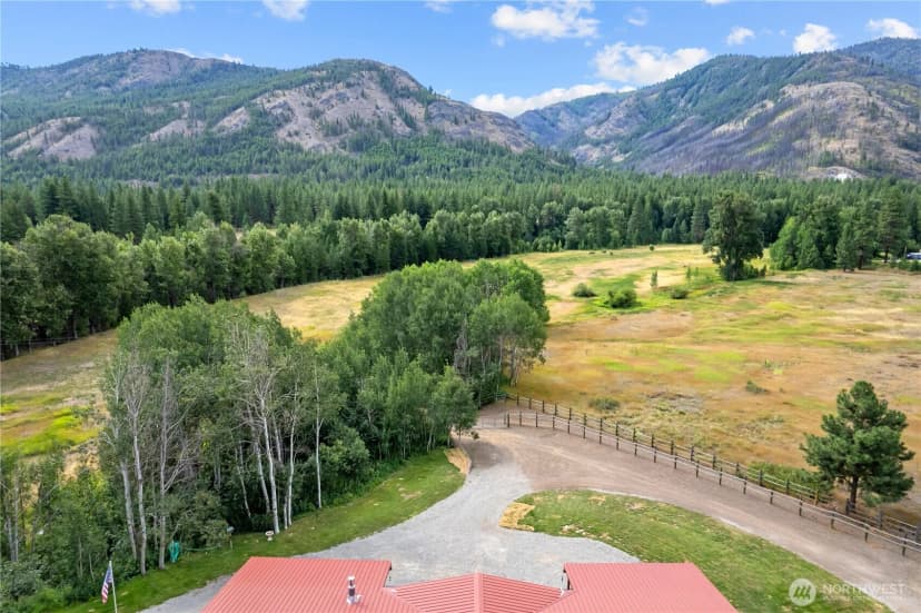 Property photo for 1027 Twisp River Road, Twisp photo 28