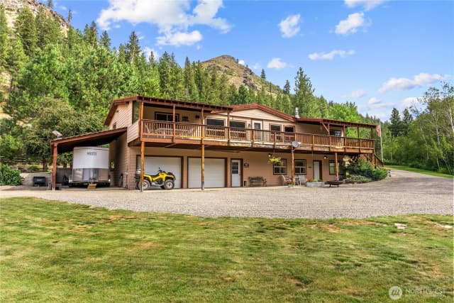 Property photo for 1027 Twisp River Road, Twisp photo 4