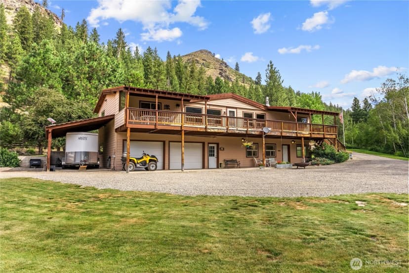 Property photo for 1027 Twisp River Road, Twisp photo 4