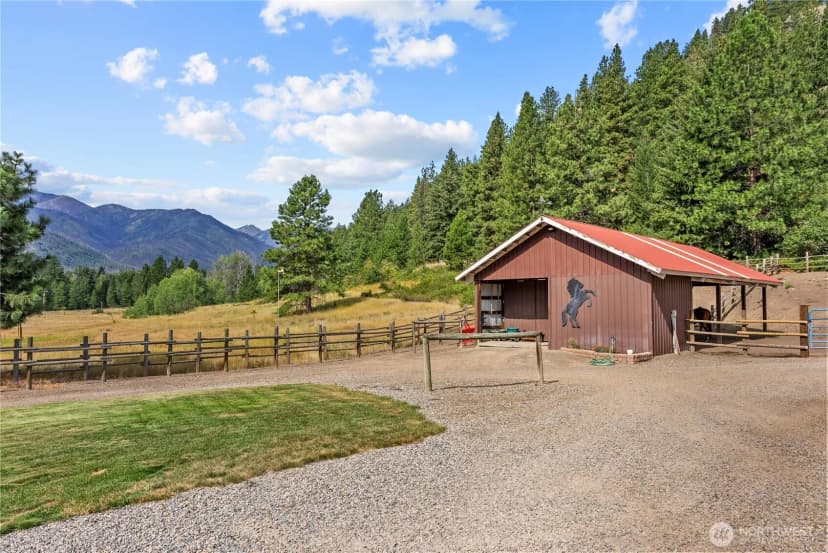 Property photo for 1027 Twisp River Road, Twisp photo 35