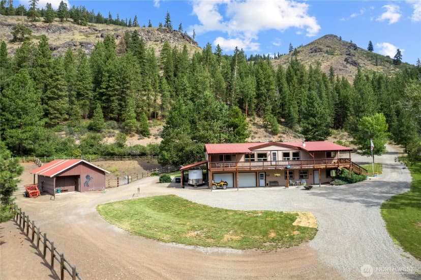 Property photo for 1027 Twisp River Road, Twisp photo 31