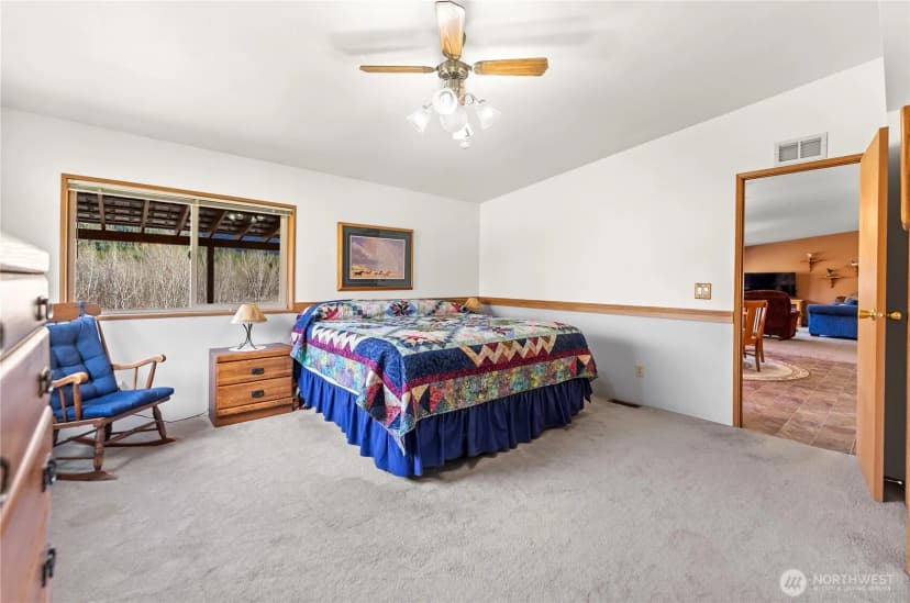 Property photo for 1027 Twisp River Road, Twisp photo 14