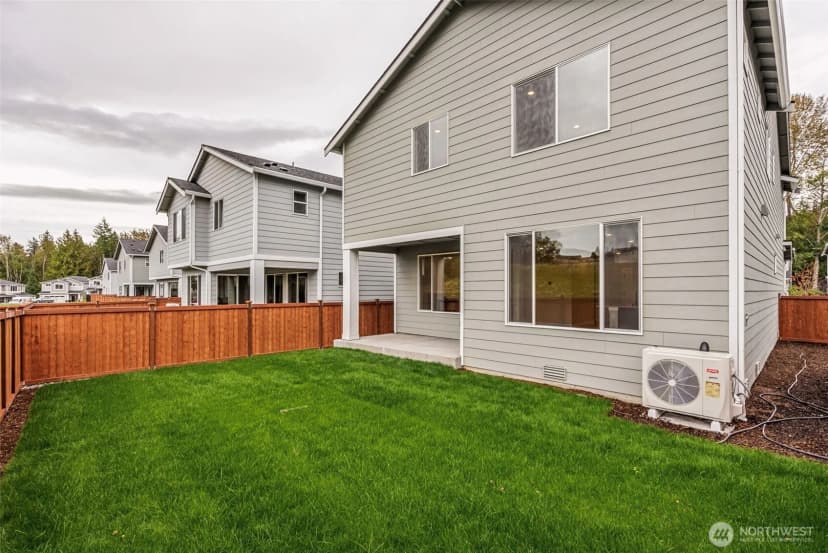 Property photo for 10815 43rd Avenue Se #03, Everett photo 4