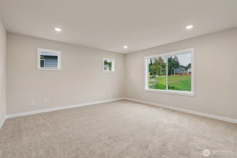 Property photo for 10815 43rd Avenue Se #03, Everett photo 23