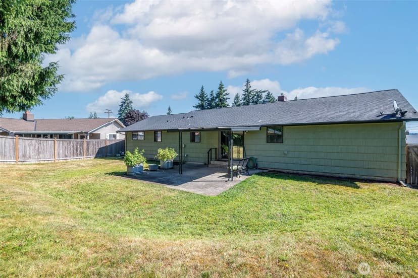 Property photo for 2302 126th Avenue Ct E, Edgewood photo 17
