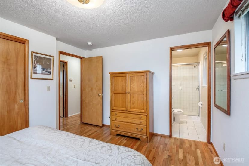Property photo for 2302 126th Avenue Ct E, Edgewood photo 10