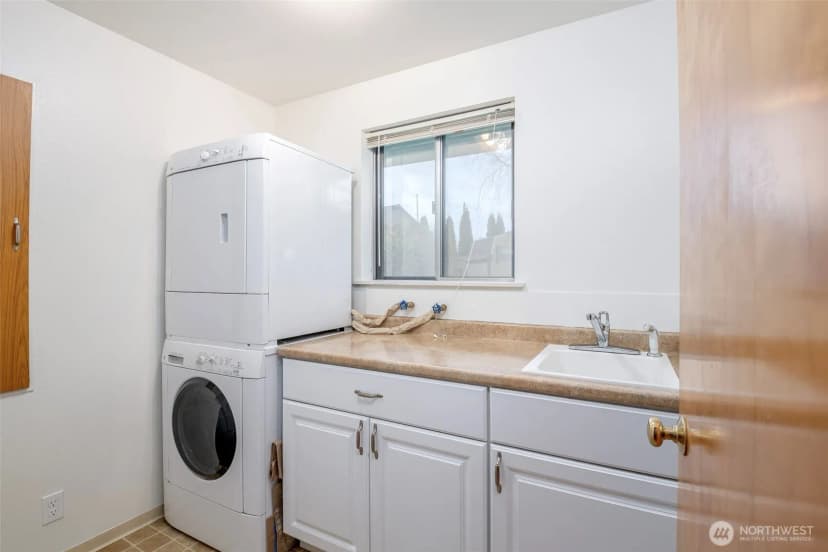 Property photo for 2302 126th Avenue Ct E, Edgewood photo 12