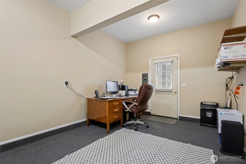 Property photo for 724 Greenoch Loop, Oak Harbor photo 19