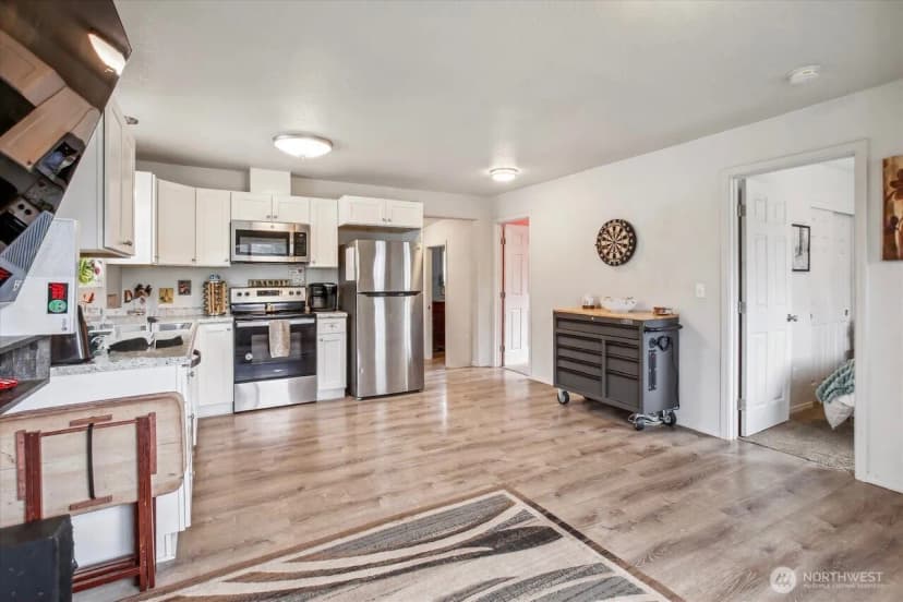Property photo for 816 N Kelso Avenue, Kelso photo 10