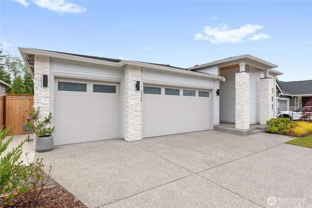 Property photo for 6346 Marymere Rd Sw, Port Orchard photo 2