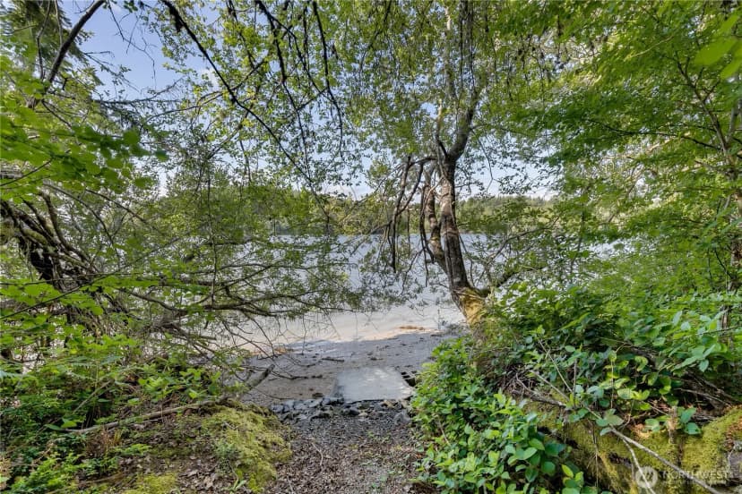 Property photo for 1220 Madrona Beach Road Nw, Olympia photo 40
