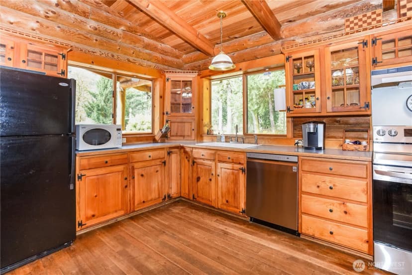 Property photo for 831 Bates Road, Kalama photo 13