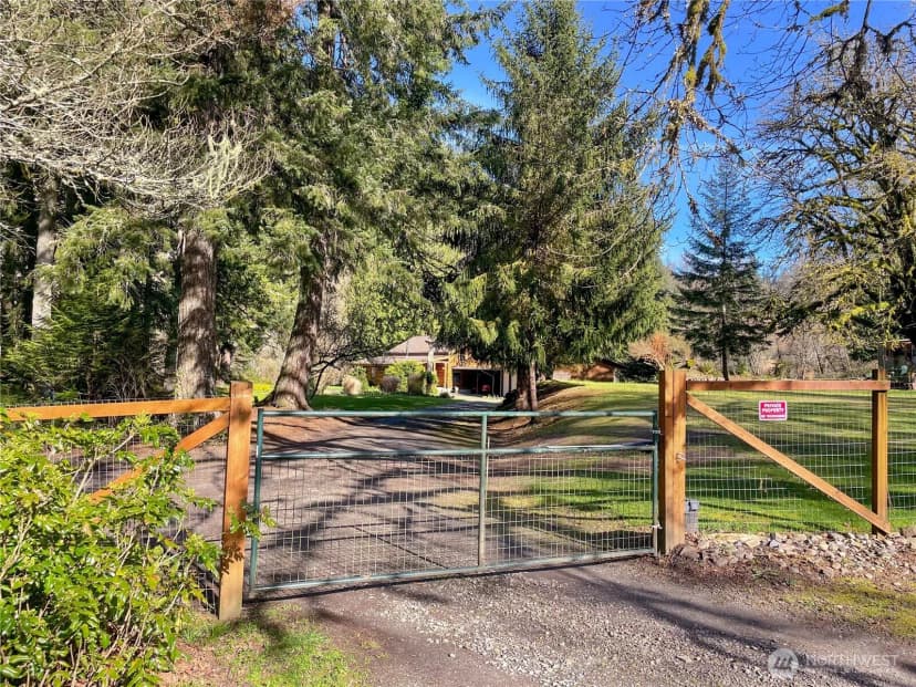 Property photo for 831 Bates Road, Kalama photo 38