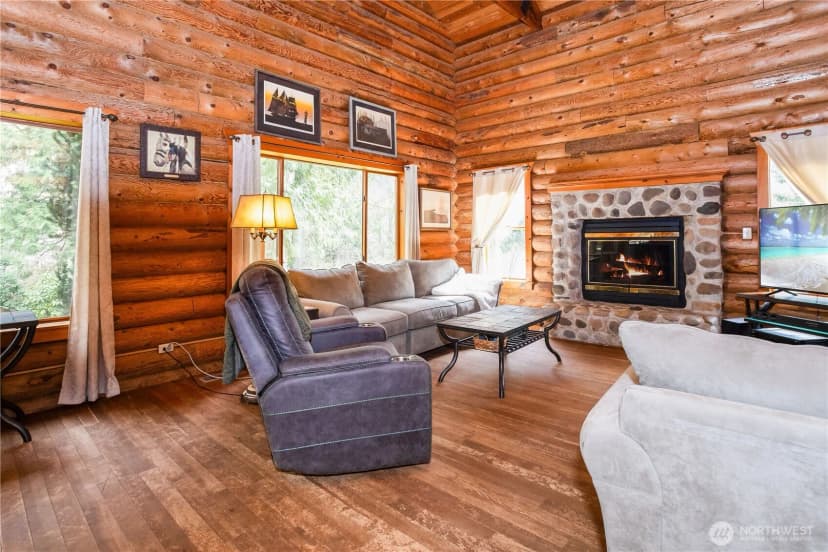Property photo for 831 Bates Road, Kalama photo 6
