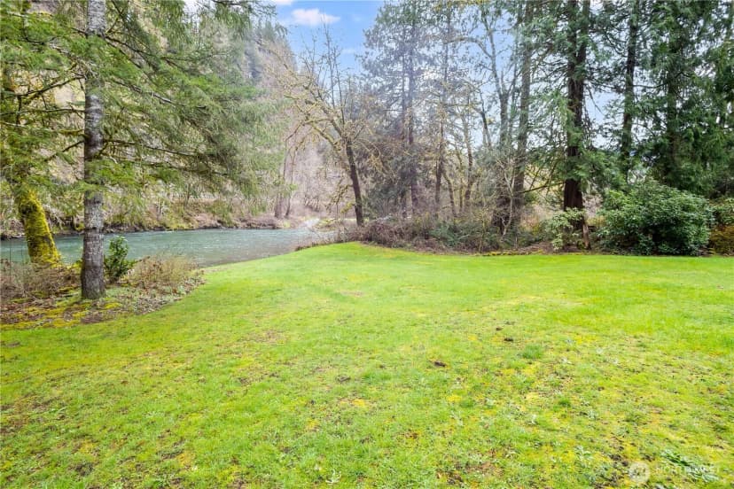 Property photo for 831 Bates Road, Kalama photo 33