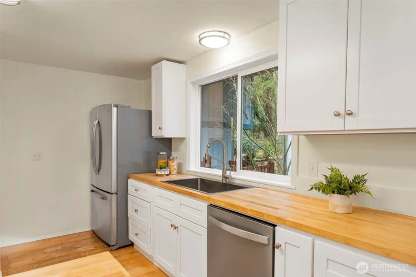 Property photo for 10035 Ne Kingston Farm Road, Kingston photo 12