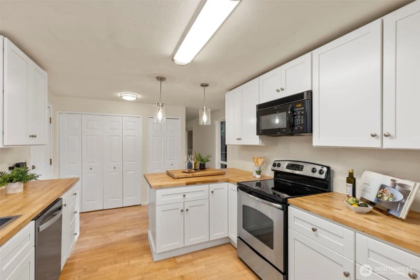 Property photo for 10035 Ne Kingston Farm Road, Kingston photo 11