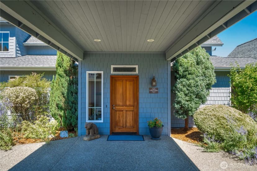 Property photo for 110 E Smith Cove Way, Shelton photo 10