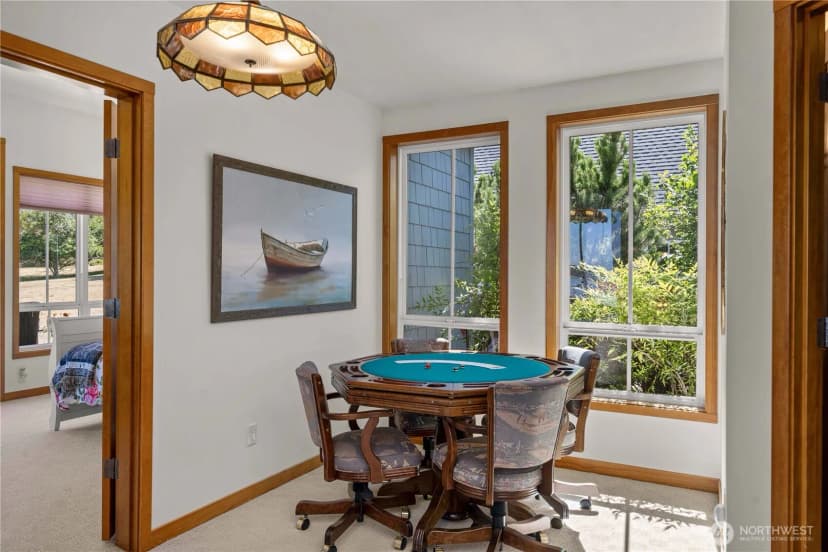 Property photo for 110 E Smith Cove Way, Shelton photo 23