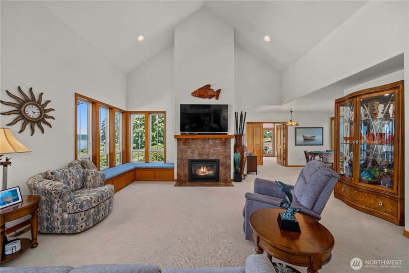 Property photo for 110 E Smith Cove Way, Shelton photo 14