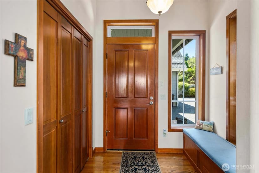 Property photo for 110 E Smith Cove Way, Shelton photo 11