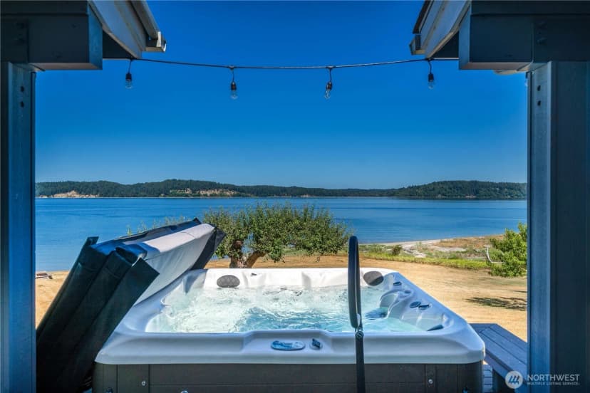 Property photo for 110 E Smith Cove Way, Shelton photo 35