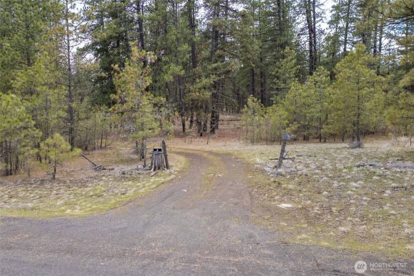 Property photo for 8700 Stangland S, Medical Lake photo 4