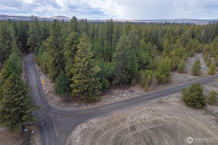 Property photo for 8700 Stangland S, Medical Lake photo 9