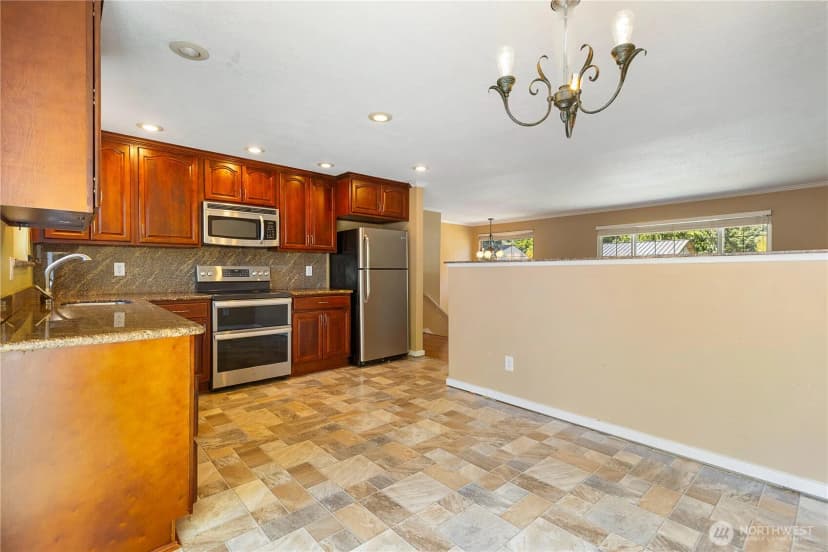 Property photo for 1010 205th Pl Se, Bothell photo 22