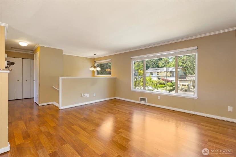 Property photo for 1010 205th Pl Se, Bothell photo 13