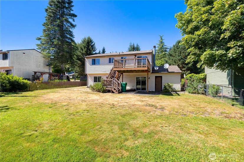 Property photo for 1010 205th Pl Se, Bothell photo 38