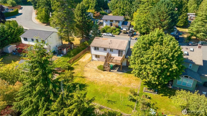 Property photo for 1010 205th Pl Se, Bothell photo 7