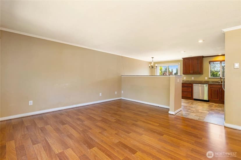 Property photo for 1010 205th Pl Se, Bothell photo 15