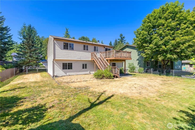 Property photo for 1010 205th Pl Se, Bothell photo 36