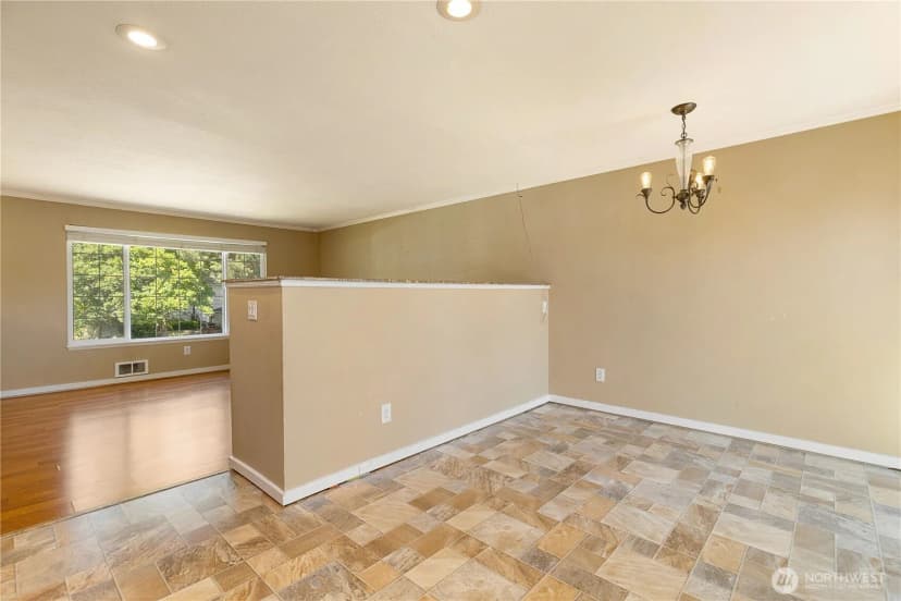 Property photo for 1010 205th Pl Se, Bothell photo 20