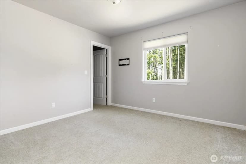 Property photo for 669 Nw Prow Street, Oak Harbor photo 27