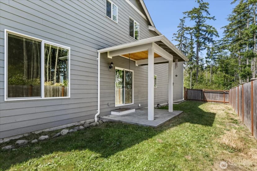 Property photo for 669 Nw Prow Street, Oak Harbor photo 32