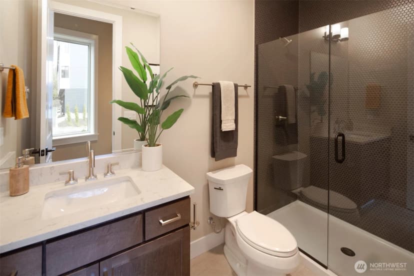 Property photo for 10823 (hs 94) 120th Lane Ne #e, Kirkland photo 6