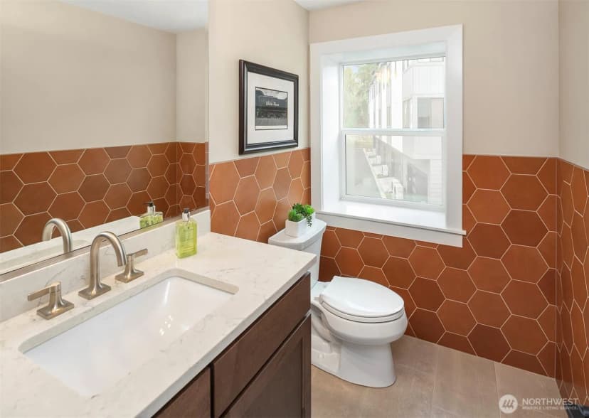 Property photo for 10823 (hs 94) 120th Lane Ne #e, Kirkland photo 18