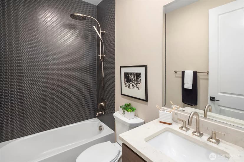 Property photo for 10823 (hs 94) 120th Lane Ne #e, Kirkland photo 24