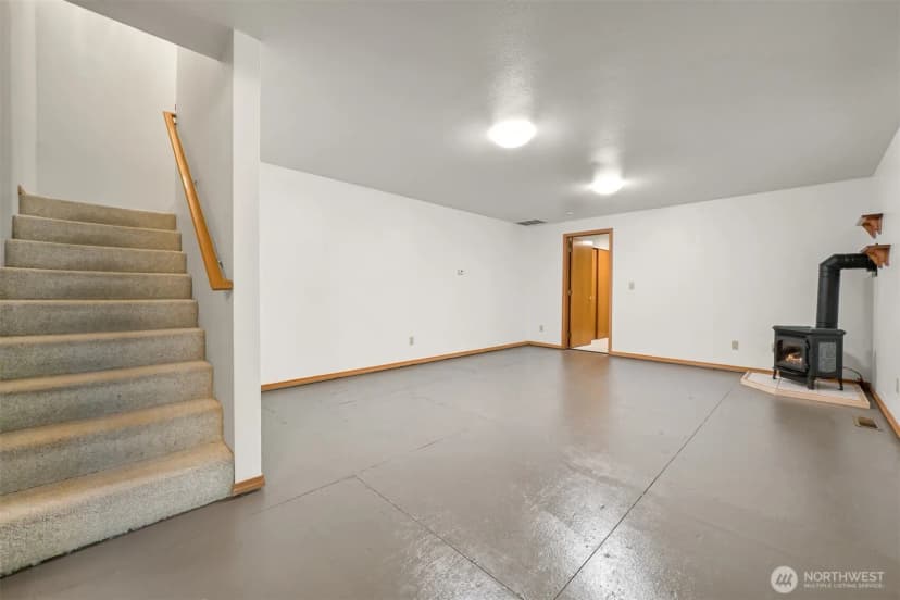 Property photo for 323 Sudden Valley Drive, Bellingham photo 23