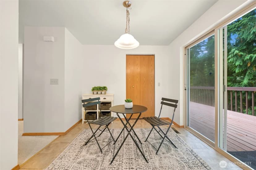 Property photo for 323 Sudden Valley Drive, Bellingham photo 10