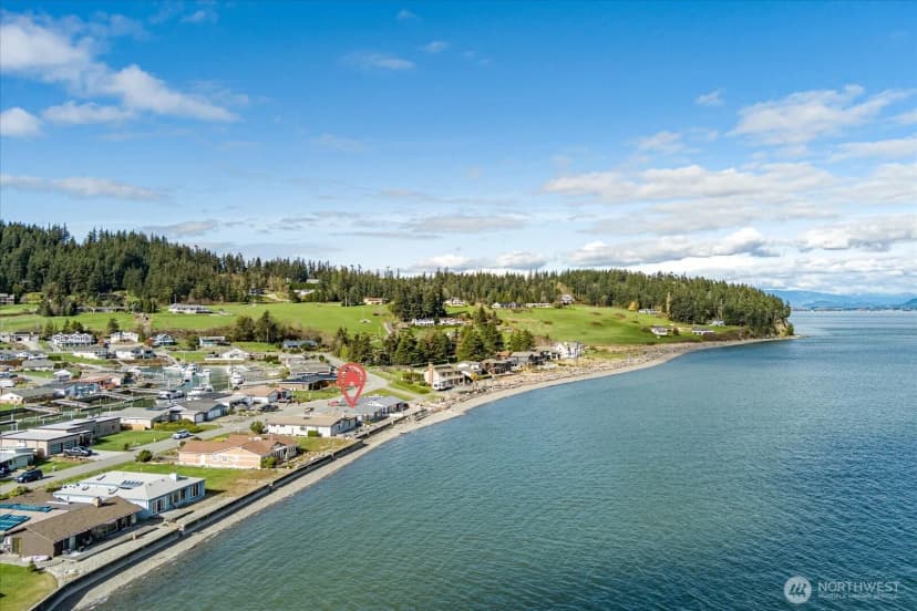 Property photo for 2190 Mariner Beach Drive, Oak Harbor photo 35