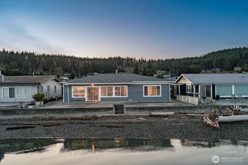 Property photo for 2190 Mariner Beach Drive, Oak Harbor photo 38