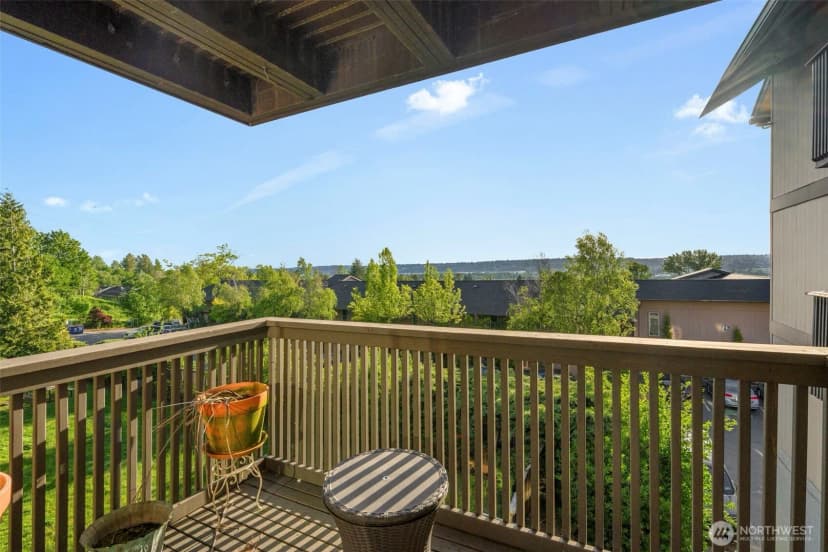 Property photo for 1425 S Pudget Drive #213, Renton photo 9