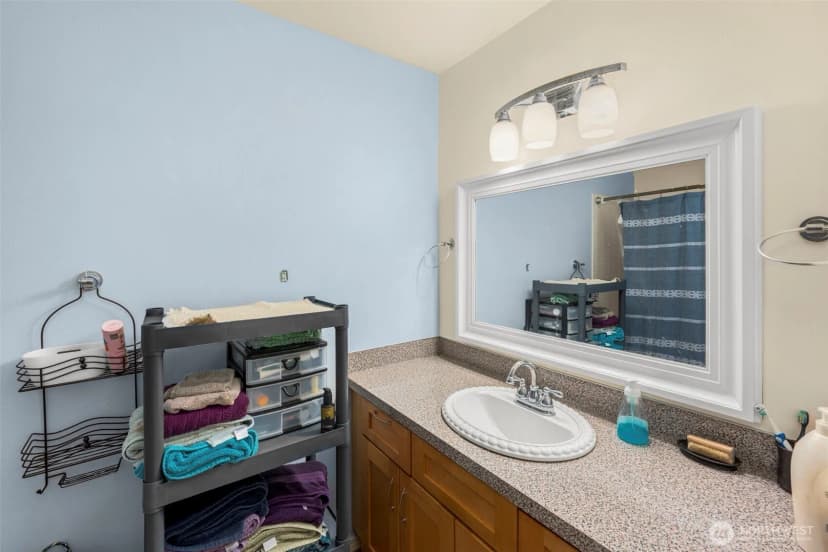 Property photo for 1425 S Pudget Drive #213, Renton photo 8