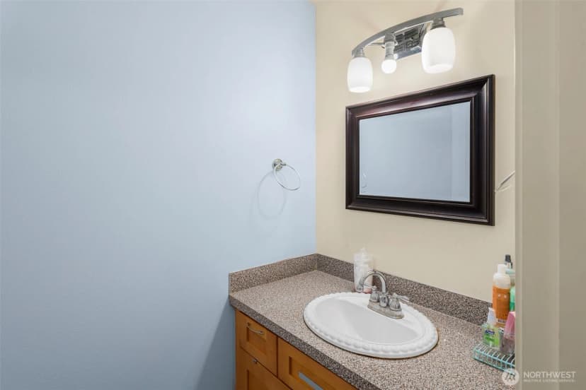 Property photo for 1425 S Pudget Drive #213, Renton photo 6