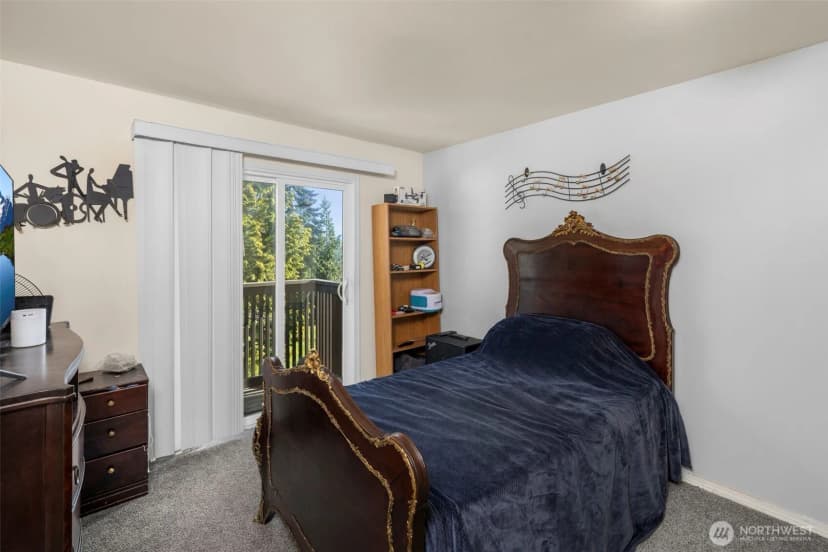 Property photo for 1425 S Pudget Drive #213, Renton photo 7