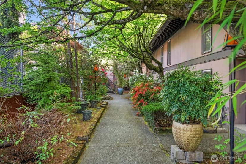 Property photo for 1425 S Pudget Drive #213, Renton photo 13